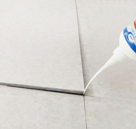 中卫瓷砖空鼓维修公司分享卫生间瓷砖脱落的原因可能有以下几点